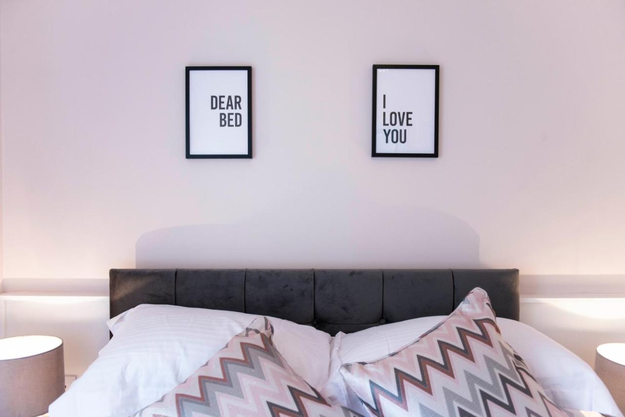קלבליס Charles Alexander Short Stay - Highcliffe Apartments מראה חיצוני תמונה