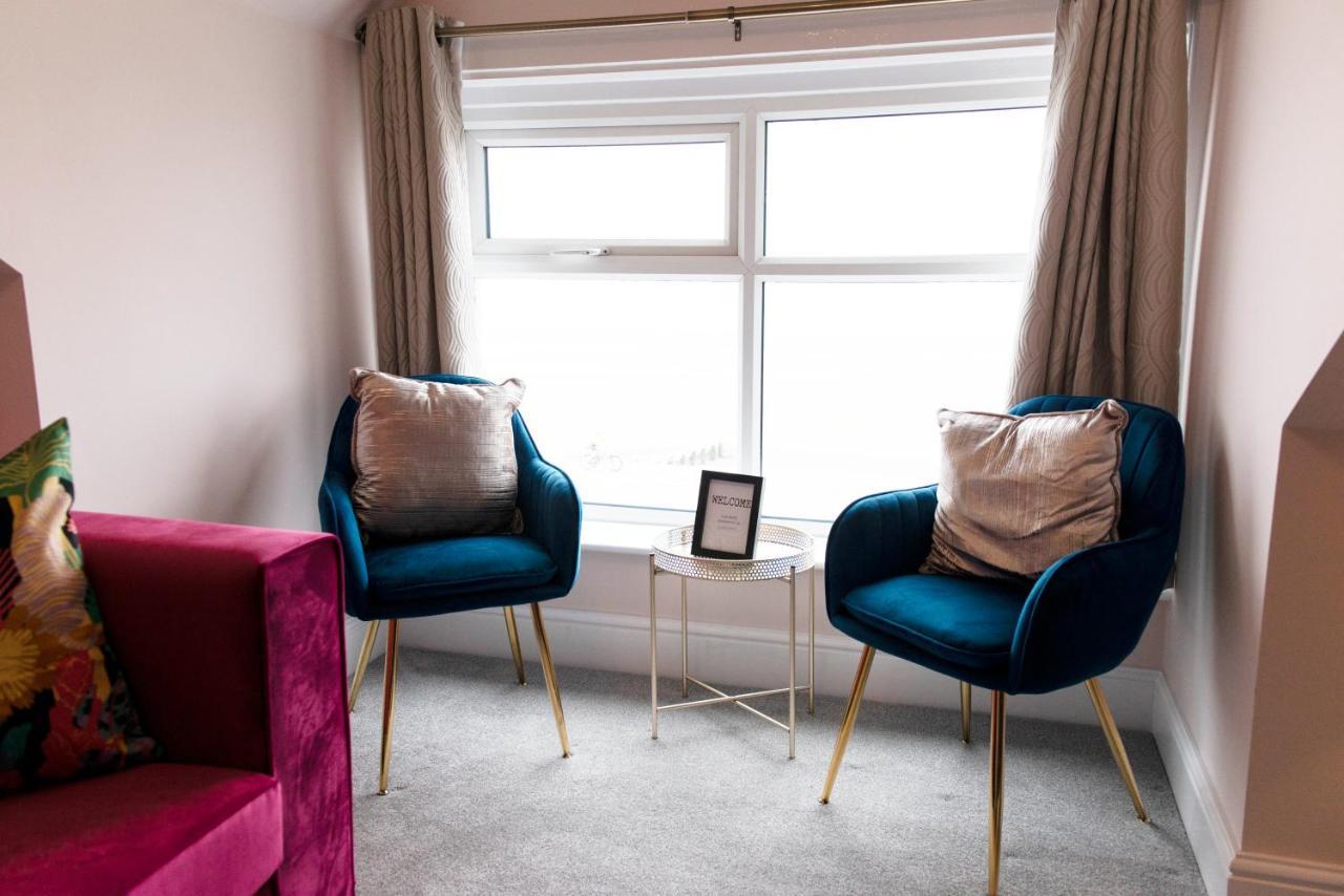 קלבליס Charles Alexander Short Stay - Highcliffe Apartments מראה חיצוני תמונה