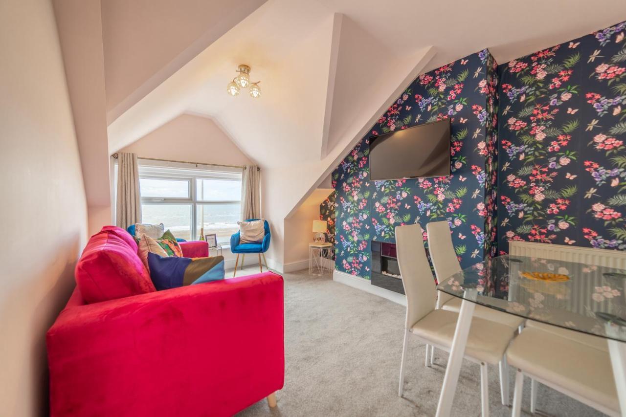 קלבליס Charles Alexander Short Stay - Highcliffe Apartments מראה חיצוני תמונה